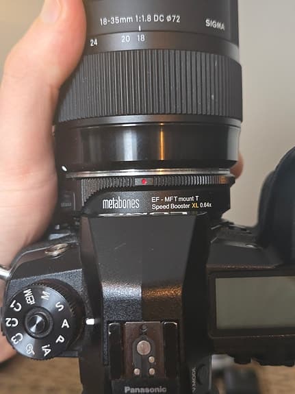 Panasonic Lumix G9 – komplett kit med objektiv, batterigrepp & extra batterier