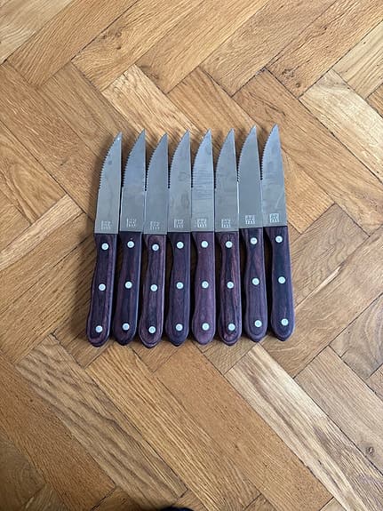 Zwilling 8 köttknivar trä nyskick