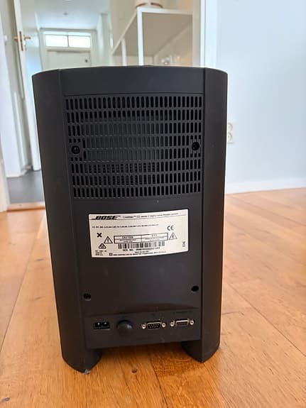 Bose högtalarpaket med subwoofer och satellithögtalare svart