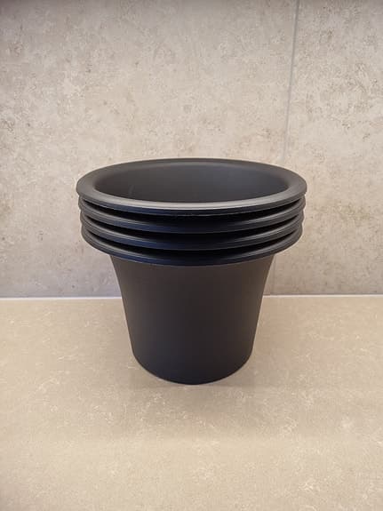 Nya Utomhuskrukor Botanica 30 cm svart 4 st