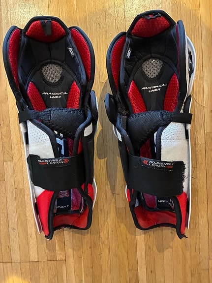 CCM Jetspeed FT4 benskydd stl 12