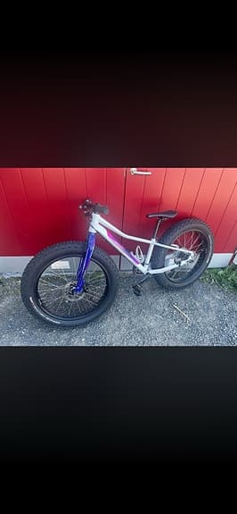 Barncykel 24" fatbike vit/lila
