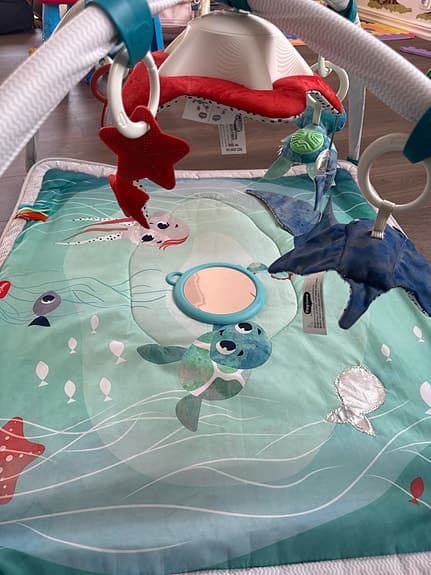 Musik babygym i fint skick – havstema 🐠