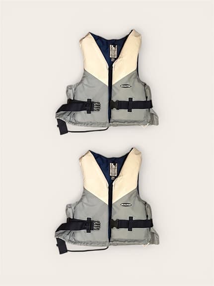 2 st Baltic Flytvästar (V-Cut) – 30-50 kg & 50-70 kg