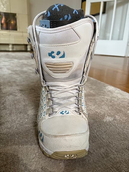 ThirtyTwo Lashed W’s snowboardboots strl. 40 dam