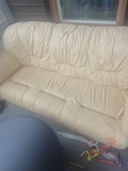 Mio soffa 3-sits beige läder