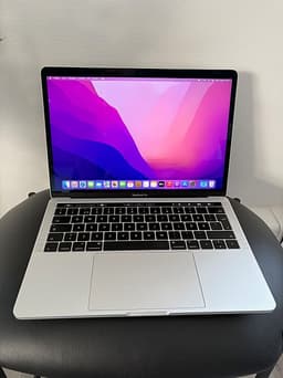MacBook Pro 13" (2016) – 500GB SSD | 4 Thunderbolt-portar | Bra skick