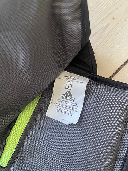 Adidas AEROREADY viktväst svart grön 10 kg