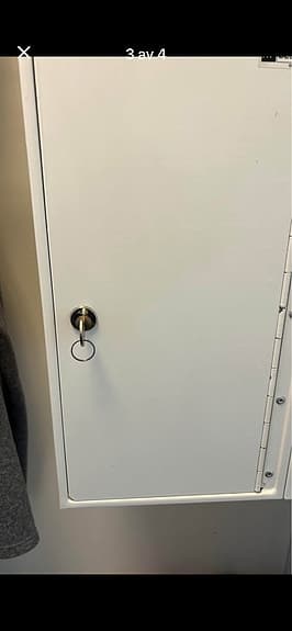 Låsbara förvaringsskåp