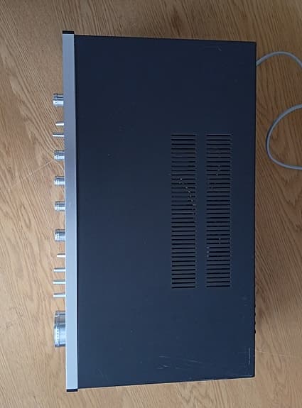 TEAC AG-5700 servad vintage reciver.