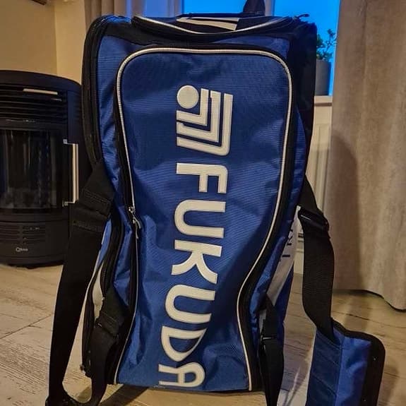 Fukuda Traveller resväska med hjul