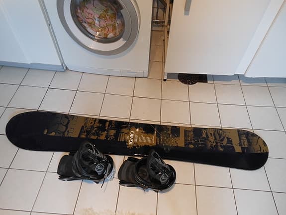 Snowboard IGNIO GRV 156 cm.