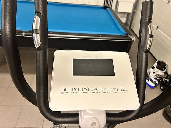 Som ny — Casall Infinity Lux crosstrainer vit