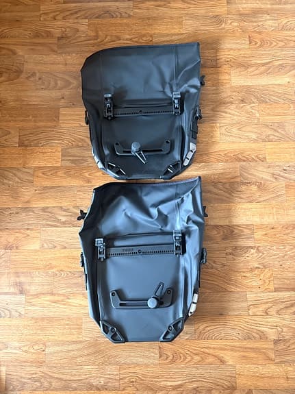 Thule Shield Pannier 13L ett par cykelväskor vattentät pakethållare