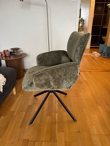 Karmstol vridbar sits