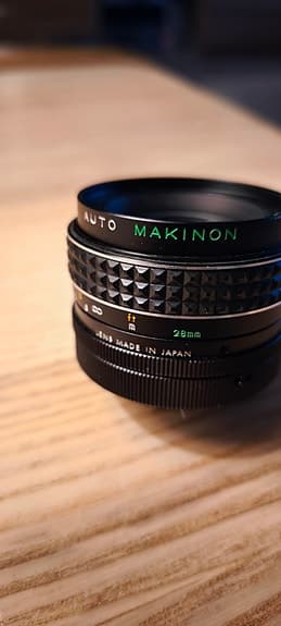 makinon 28/2.8 m42 fattning