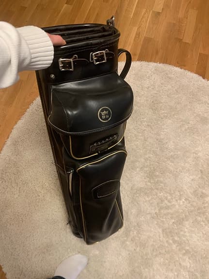 Golfbag svart med flera fack