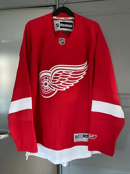 Reebok NHL hockeytröja röd polyester storlek L