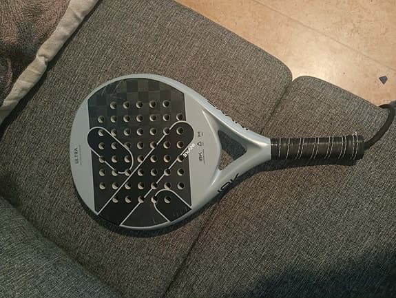 Exani 18K padelracket ULTRA 18k Carbon Extreme