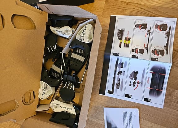 Alpinbindningar. Alpine Ski Bindings.