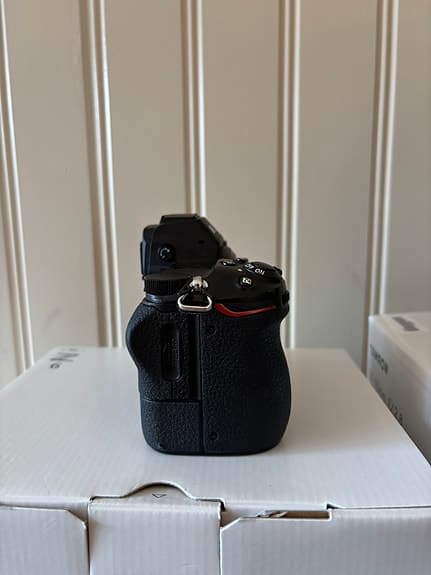 Nikon Z6 kamerahus + tillbehör – Spegellös fullformat, mycket fint skick