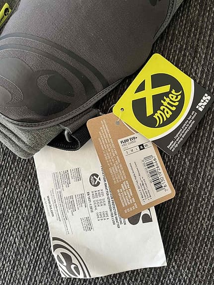 iXS Flow Evo+ knäskydd unisex XL grå