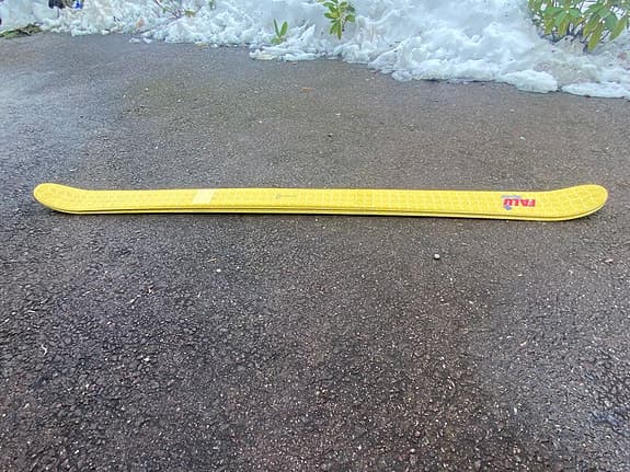 Falu- rågrut twintip skidor