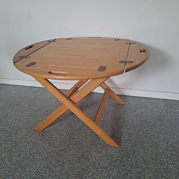 Butler tray bord / brickbord  i furu 1970-tal