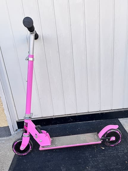 Sparkcykel Stiga scooter hopfällbar rosa