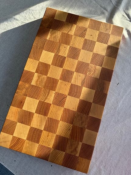 Skärbräda i svenskt ädelträ Ek & Ask 50x30