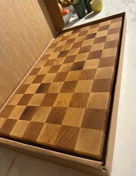 Skärbräda i svenskt ädelträ Ek & Ask 50x30