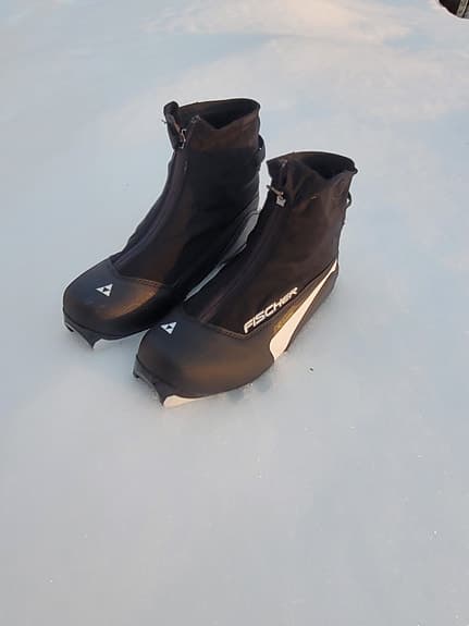 Fischer XC classic strl 41 (dam)