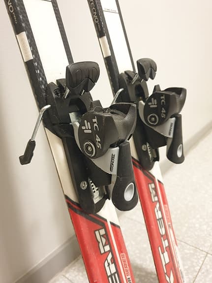 Skidor Alpina Tecno XT team 120 med bindningar