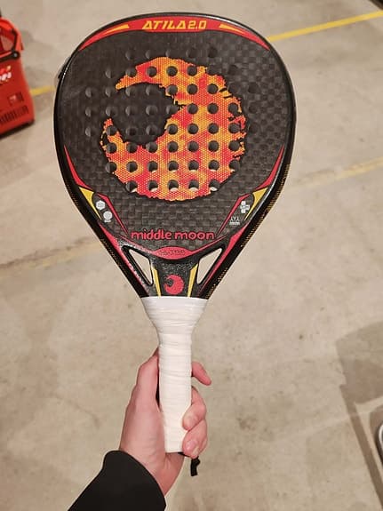 Middle Moon Attila 2.0 - Spansk kanon - Padelrack