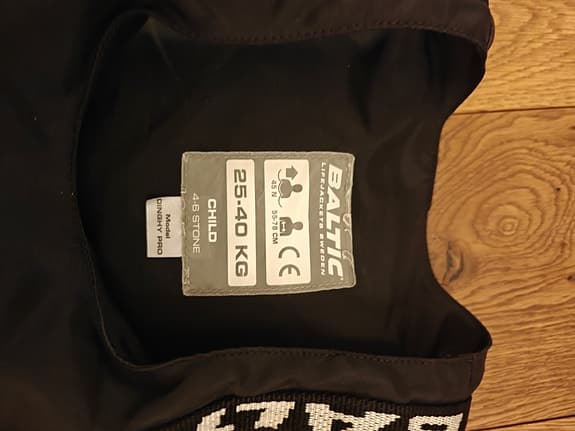 Baltic A 60 flytväst barn 25–40 kg svart