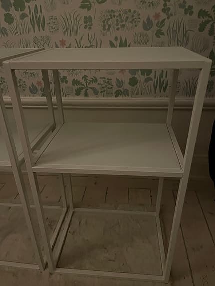 Design of My Owner sideboard/sängbord
