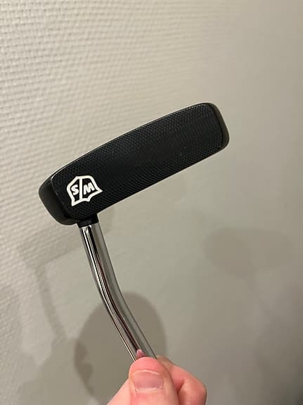 Wilson staff the bean putter