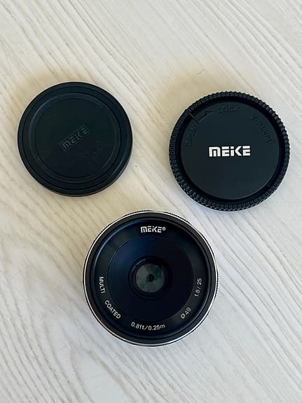 Meike 25mm f/1.8 kamerobjektiv med x-mount för Fujifilm