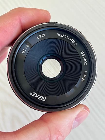 Meike 25mm f/1.8 kamerobjektiv med x-mount för Fujifilm