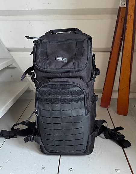 Think Tank Darklight Backpack 14L med tillbehör.