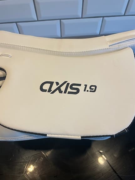 CCM Axis 1.9 Stöt - NYTT