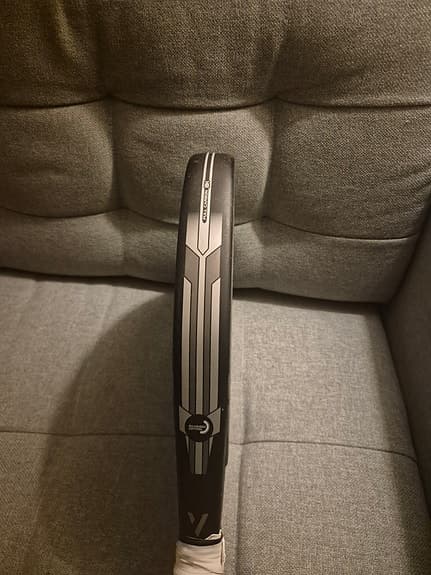 Vidar padelracket svart