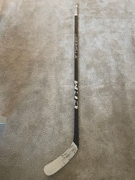 Hockeyklubba CCM Jetspeed FT 5  PRO 70 flex P29 Sr Right