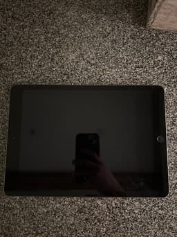 Apple iPad generation 8. 32GB mycket bra skick