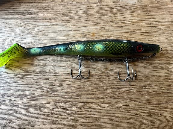 10 st stingers för gäddfiske