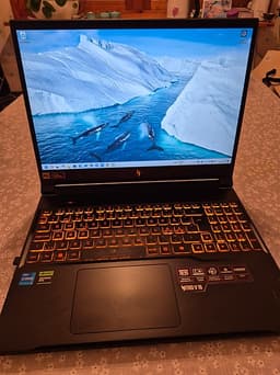 Acer Nitro V16 i5 RTX4060 16 RAM 512 SSD