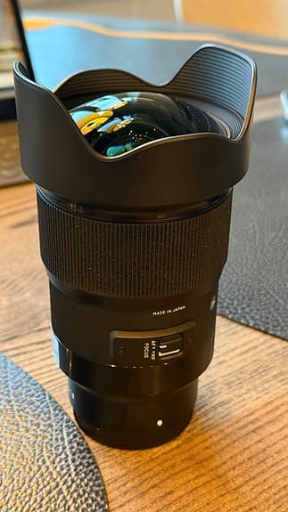 Sigma 20mm f/1.4 DG objektiv svart