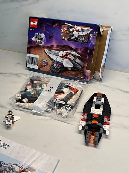 LEGO City nr 60430 space rymdfarkost byggsats