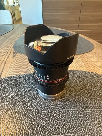 Samyang VDSLR 14mm Sony mount Full frame  T3.1 vidvinkelobjektiv svart
