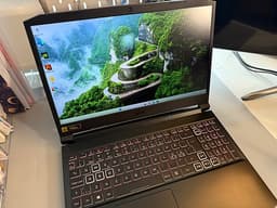 Acer Nitro 5 15,6" RTX 3080 Ryzen 7 16GB 1TB HDD 512GB m.2